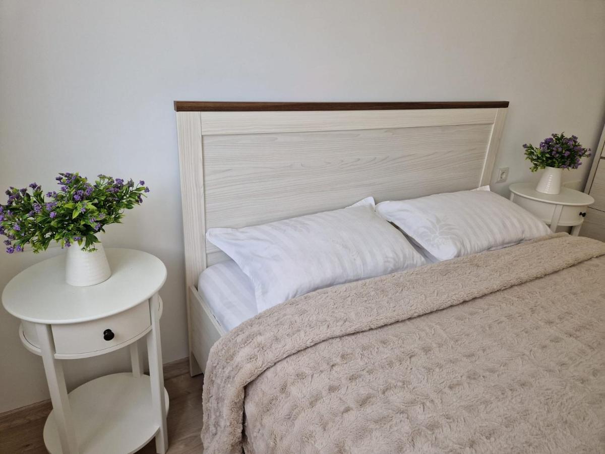 San Casa Apartment Sebeş Esterno foto