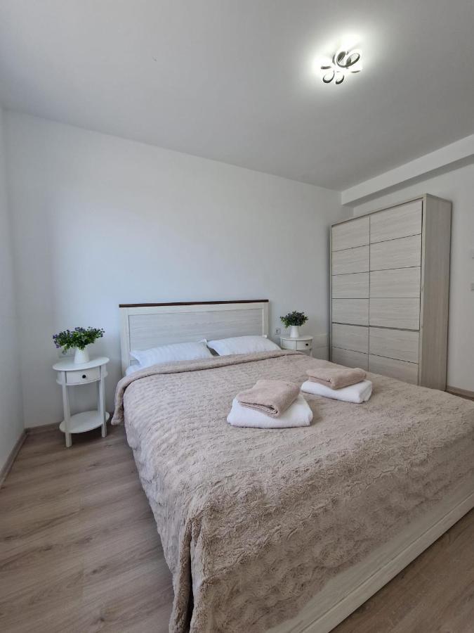 San Casa Apartment Sebeş Esterno foto